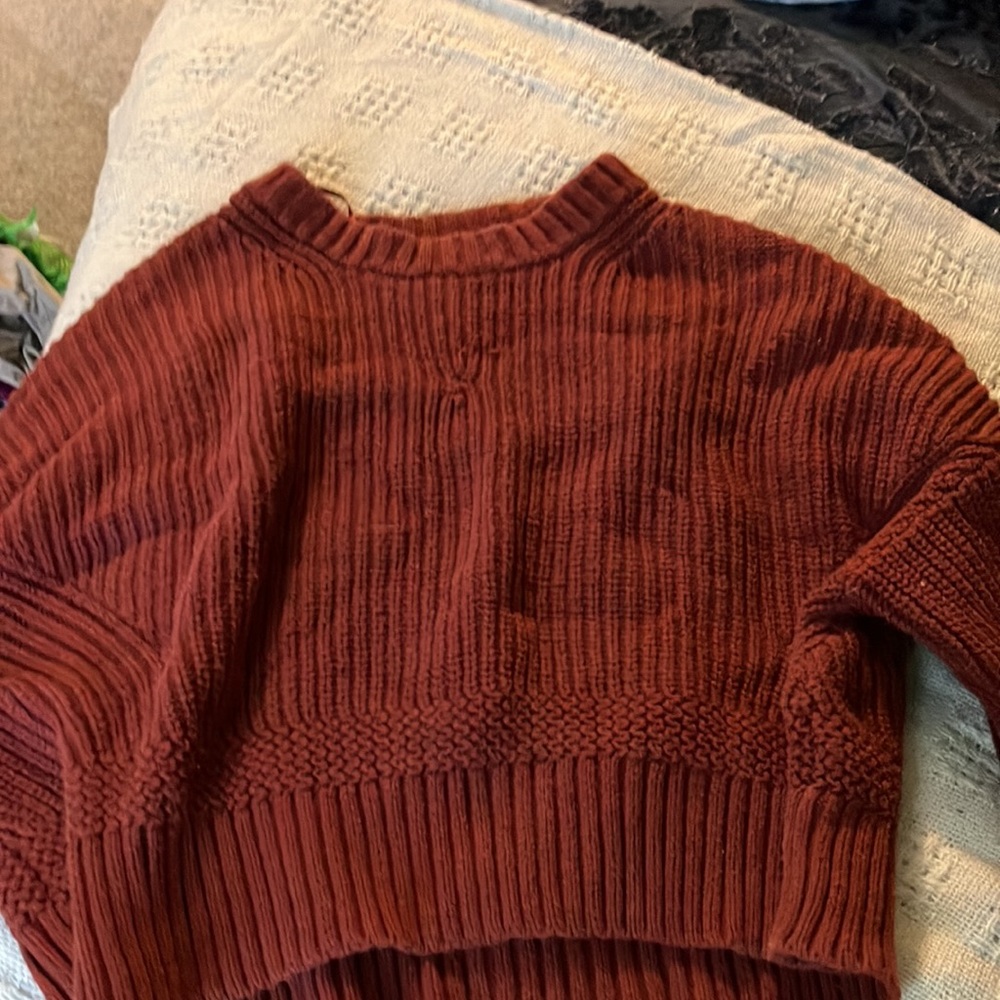 Crop top - Picture 2 of 4